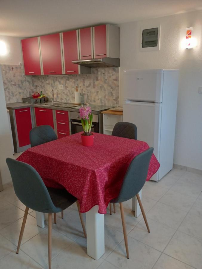 Holi Apartment Čavle Exterior foto
